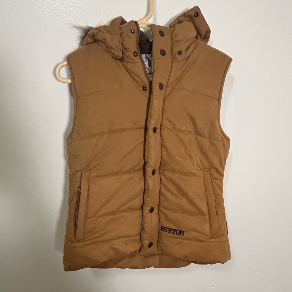 Woman’s Burton Vest
